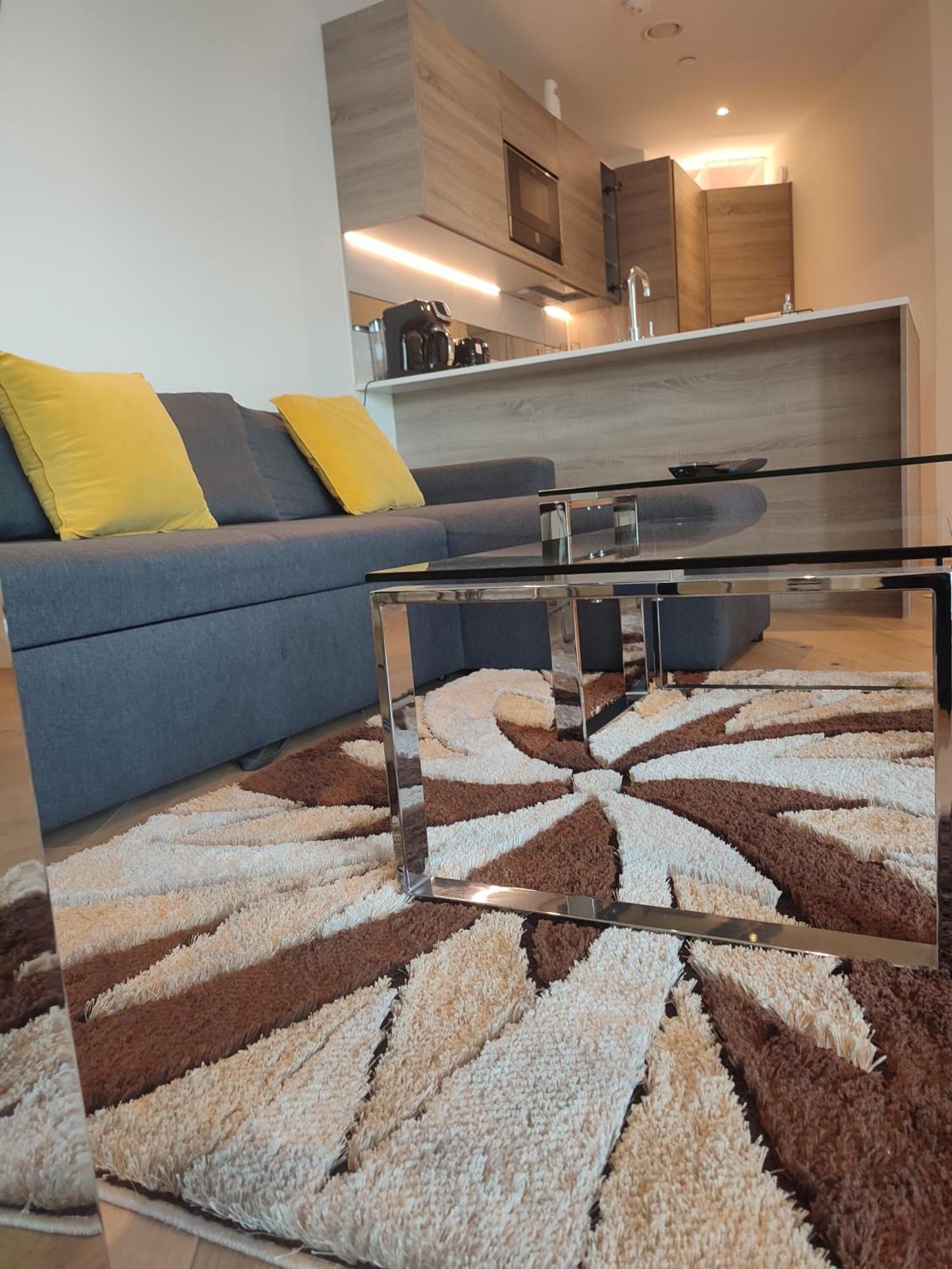 Luxury Riverside Apt With Easy Access To Central London, O2, Excel Centre And Parking Ngoại thất bức ảnh