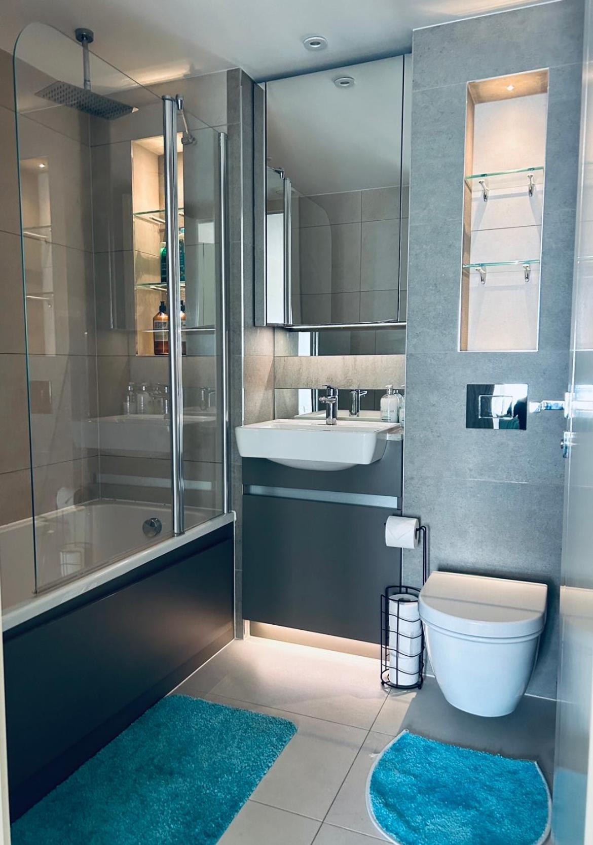 Luxury Riverside Apt With Easy Access To Central London, O2, Excel Centre And Parking Ngoại thất bức ảnh